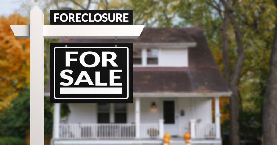 Buying Foreclosed Houses: Risks and Opportunities Explained